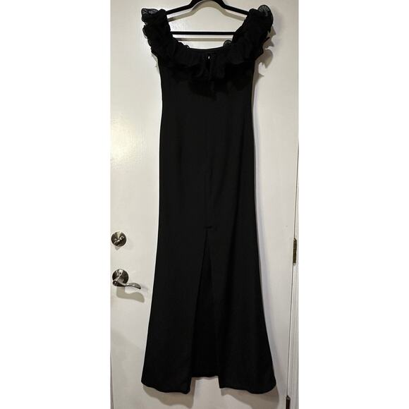 Ieena 4 Mac Duggal Off the Shoulder Ruffle Detail Column Gown Black 4 NWT 49643 - Picture 10 of 15